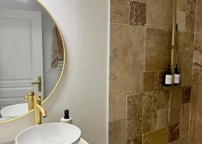 Sejour De Charme Au Coeur De Carcassonne